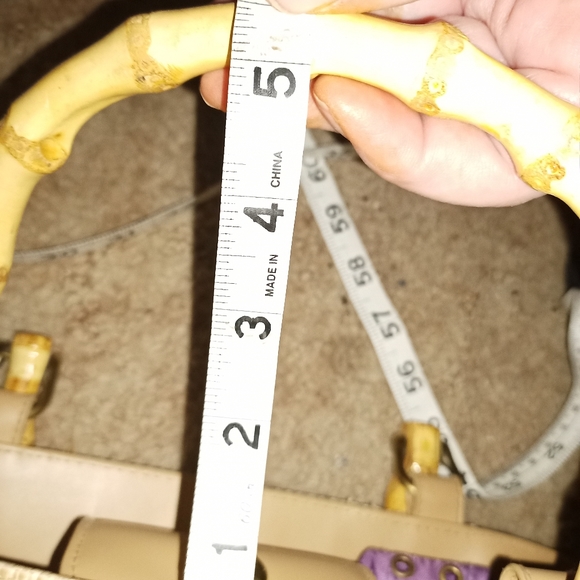 LG Bueno bag detachable accessories! - Picture 2 of 16